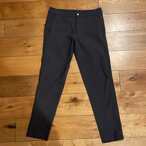 Lightly Worn - Lululemon Commission Pants - 32 x 32 - Obsidian